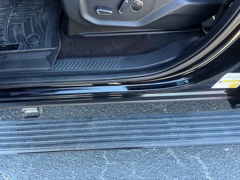 Used 2023 Ford Expedition Limited image 15