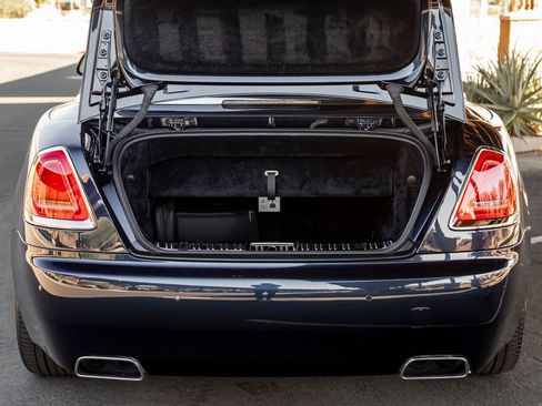Certified 2016 Rolls-Royce Dawn RWD image 26