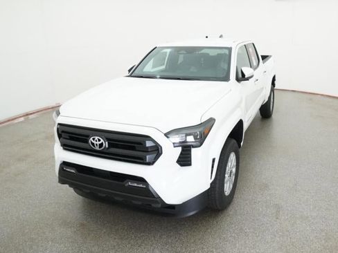 New 2026 Toyota Tacoma SR5 AWD/4WD image 16