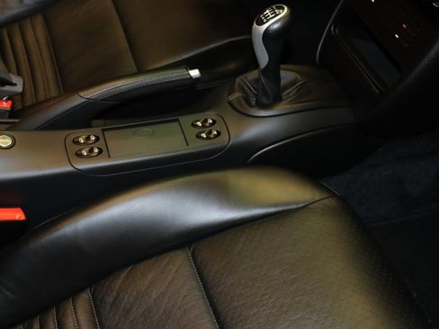 Used 2003 Porsche 911 Carrera image 29