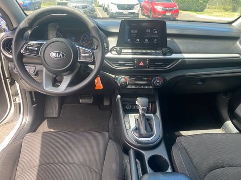 Used 2019 Kia Forte LXS FWD image 30