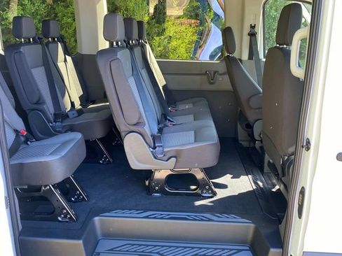 Used 2025 Ford Transit 350 XLT RWD image 9