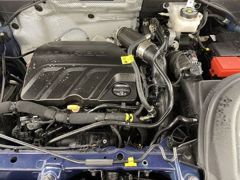 Used 2021 Buick Encore GX Preferred w/ Cold Weather Comfort Package image 31