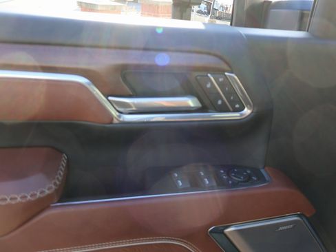 Used 2024 GMC Sierra 2500 Denali Ultimate w/ Max Trailering Package image 34