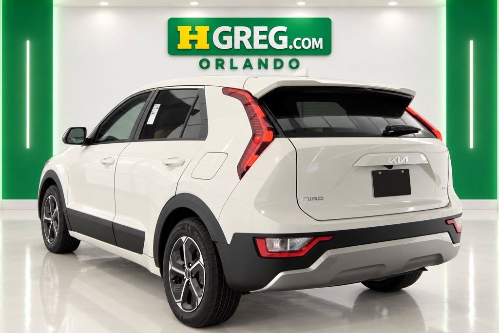 Used 2026 Kia Niro LX FWD image 2