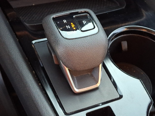 Used 2021 Nissan Rogue SV AWD/4WD image 11