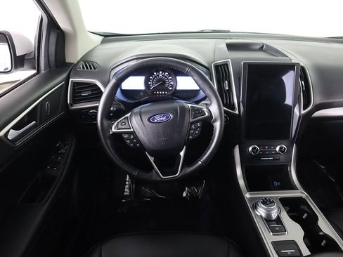 Used 2024 Ford Edge SEL image 34