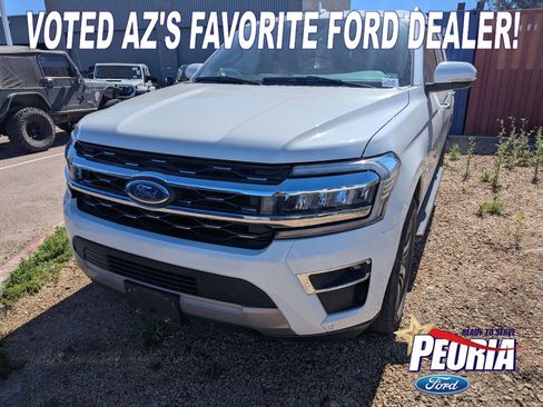 Used 2024 Ford Expedition Limited image 1
