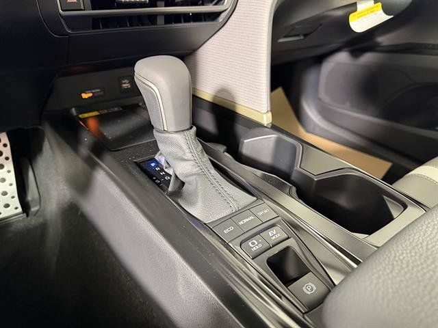 New 2026 Toyota Camry SE AWD/4WD image 21