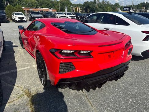 Used 2021 Chevrolet Corvette Stingray Coupe w/ 1LT RWD image 4