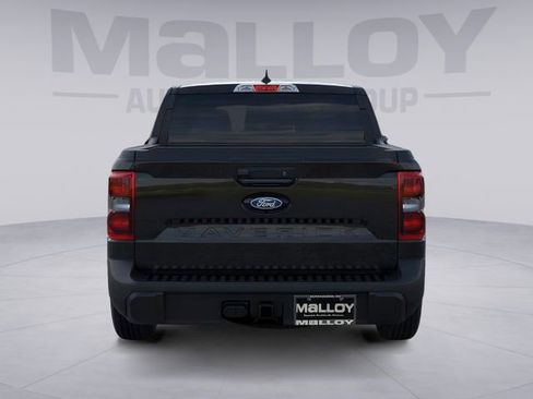 New 2026 Ford Maverick Lariat w/ Black Appearance Package image 5