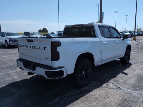 Used 2024 Chevrolet Silverado 1500 RST w/ Convenience Package II AWD/4WD image 4