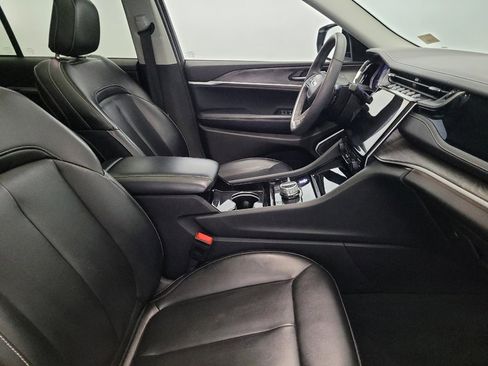 Used 2023 Jeep Grand Cherokee 4WD 4xe image 21