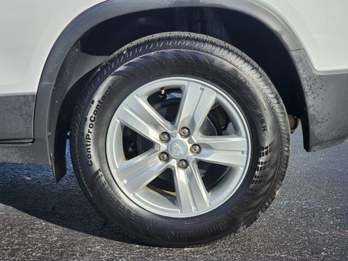 Used 2020 Chevrolet Trax LS w/ Tint and Cruise Package image 9