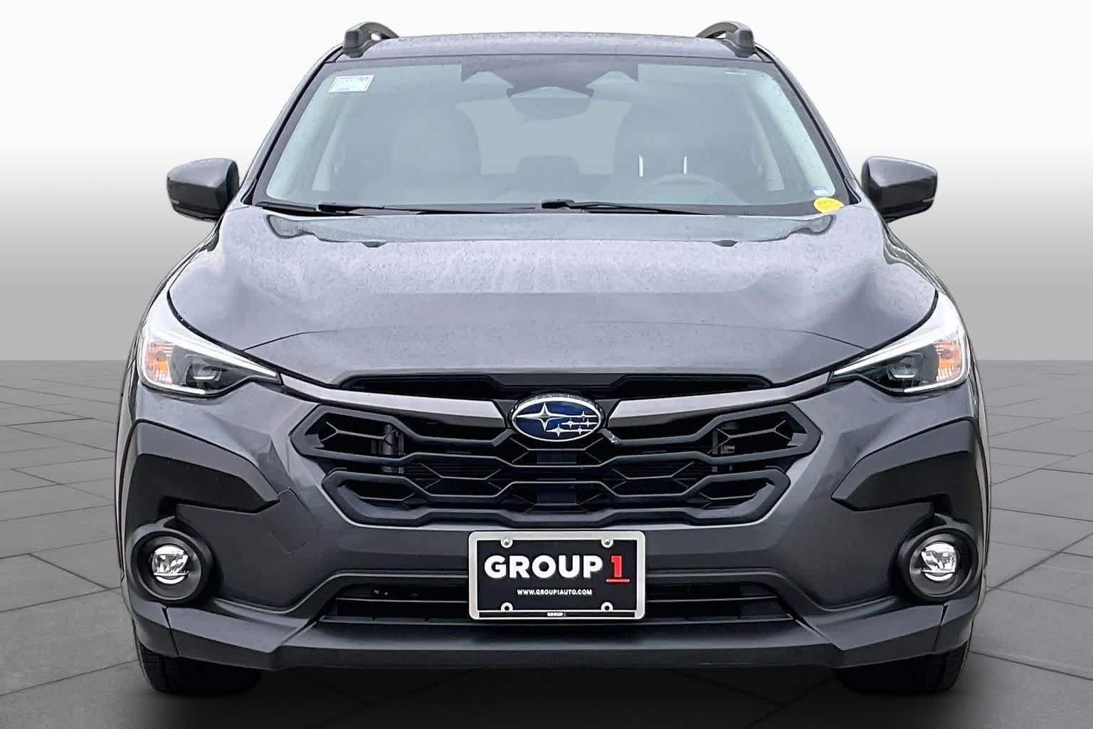Used 2024 Subaru Crosstrek 2.0i Premium AWD/4WD image 3