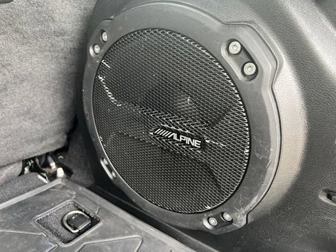 Used 2020 Jeep Wrangler Unlimited Rubicon w/ Uconnect 4C Nav & Sound Group AWD/4WD image 13