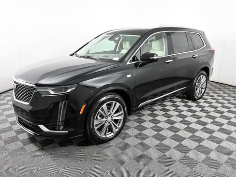 New 2025 Cadillac XT6 Premium Luxury w/ Technology Package image 4