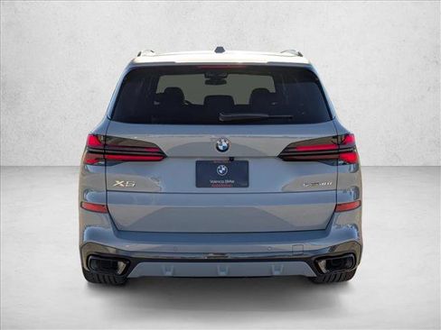 New 2026 BMW X5 sDrive40i w/ M Sport Package image 8