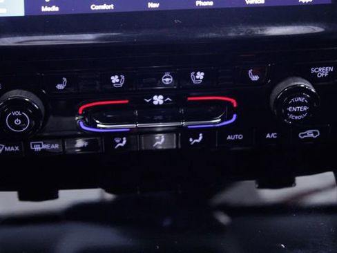 Used 2023 Jeep Grand Cherokee 30th Anniversary image 29