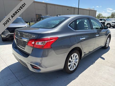 Certified 2018 Nissan Sentra SV image 5