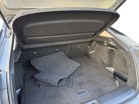 Used 2023 Nissan Ariya AWD image 12