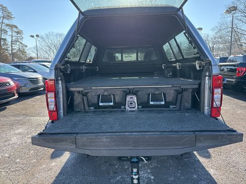 Certified 2022 Ford F350 Lariat w/ Lariat Ultimate Package image 6