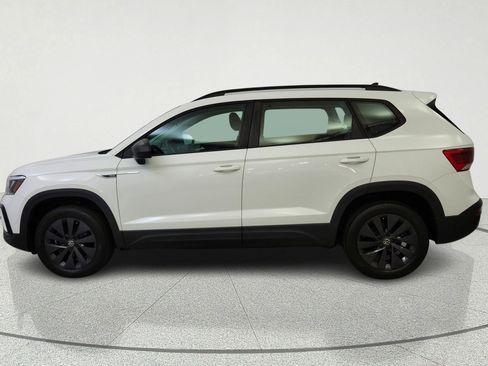 Used 2022 Volkswagen Taos S w/ IQ Drive S Package FWD image 5