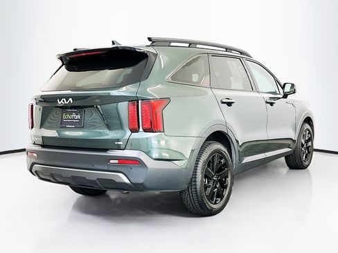 Used 2023 Kia Sorento S w/ Panoramic Sunroof Package image 9