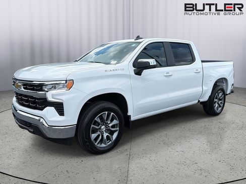 New 2026 Chevrolet Silverado 1500 LT w/ Convenience Package II RWD image 2