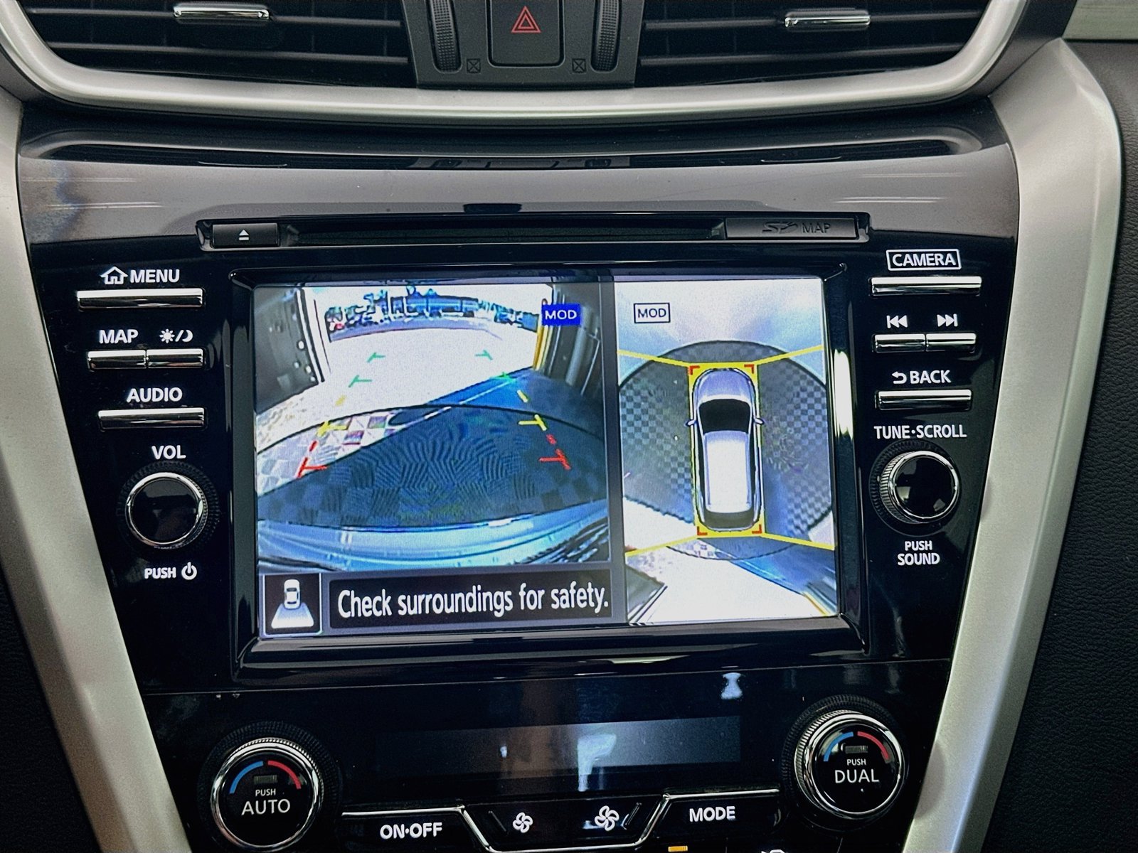 Used 2016 Nissan Murano SL w/ SL Technology Package AWD/4WD image 14