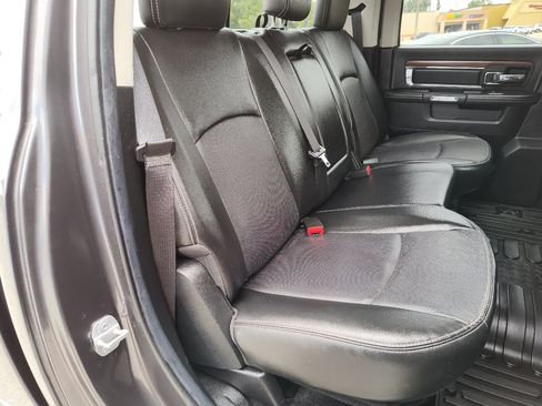 Used 2014 RAM 1500 Laramie w/ Convenience Group image 24