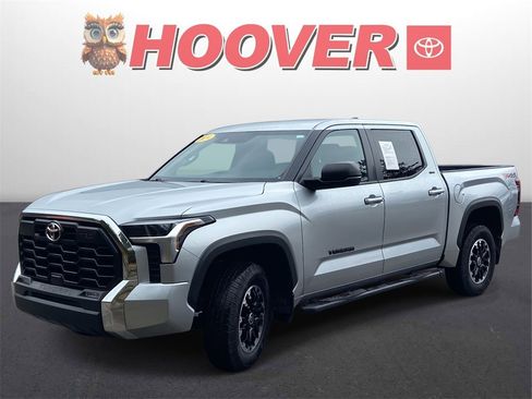 Used 2024 Toyota Tundra SR5 image 6