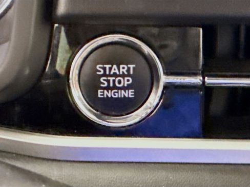 Used 2022 Mitsubishi Outlander SE AWD/4WD image 21
