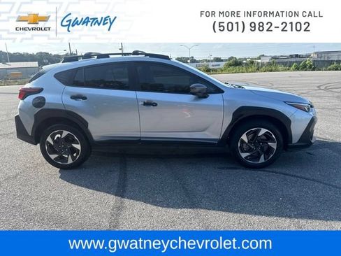 Used 2025 Subaru Crosstrek 2.5i Limited AWD/4WD image 4