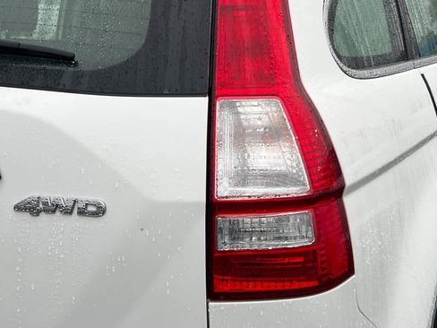 Used 2011 Honda CR-V LX image 17