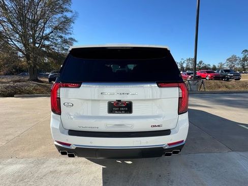 New 2026 GMC Yukon XL Denali w/ Sun & Power Step Package image 6