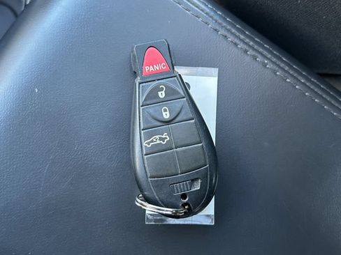 Used 2009 Dodge Challenger R/T RWD image 34