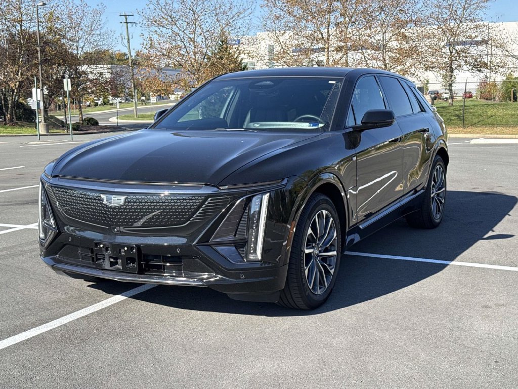 Used 2024 Cadillac Lyriq Sport w/ LPO, Floor Liner Package AWD/4WD image 20