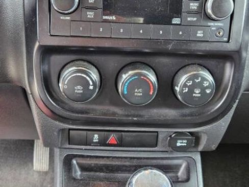 Used 2014 Jeep Patriot Sport w/ Power Value Group image 14