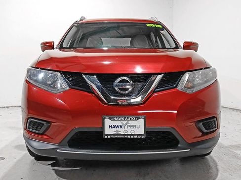 Used 2016 Nissan Rogue SV AWD/4WD image 2