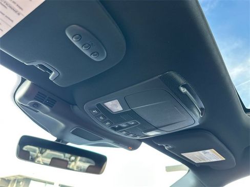 Used 2022 Lincoln Nautilus Reserve w/ Equipment Group 201A image 32