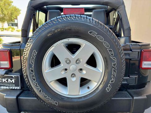 Used 2013 Jeep Wrangler Unlimited Sport AWD/4WD image 50
