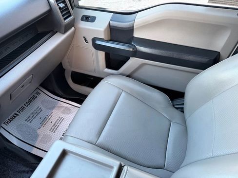 Used 2022 Ford F250 XL w/ Power Equipment Group image 17