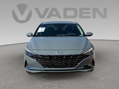 Used 2022 Hyundai Elantra SEL w/ Convenience + Premium Package image 22