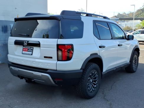 New 2026 Honda Passport TrailSport image 4