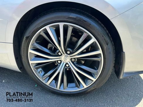 Used 2019 INFINITI Q60 3.0t Luxe w/ Essential Package AWD/4WD image 18