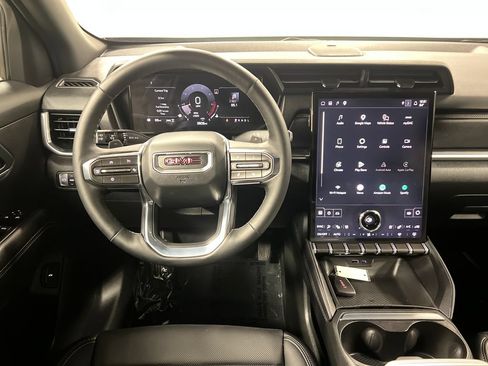 Certified 2026 GMC Terrain Elevation w/ Elevation Premium Package AWD/4WD image 18