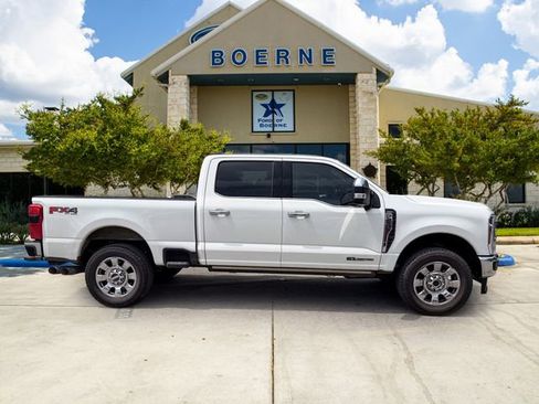Used 2025 Ford F250 Lariat w/ Chrome Package AWD/4WD image 7