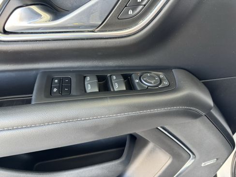 Used 2023 Chevrolet Tahoe LT AWD/4WD image 11