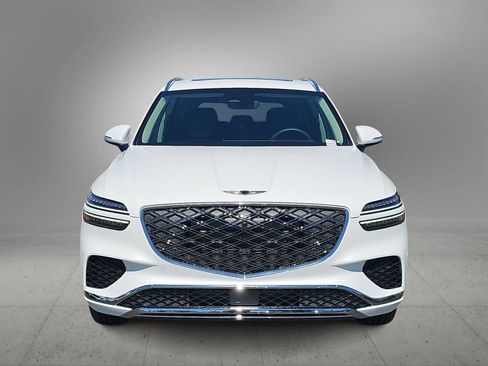 Certified 2026 Genesis GV70 2.5T Advanced w/ G1 Accessory Package AWD/4WD image 3